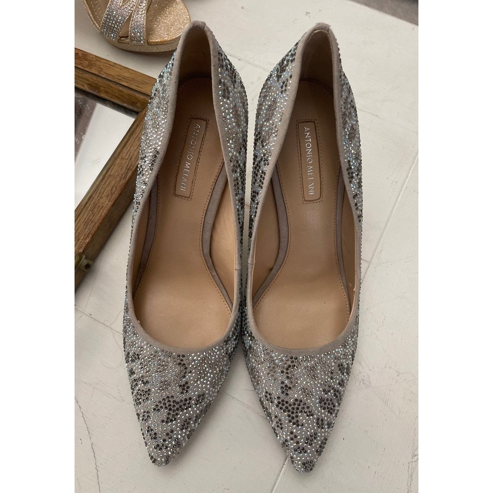 Sz 8 Antonio Melani Silver Mallana Grey Sequined/Rhinestoned Leather Heels Pumps